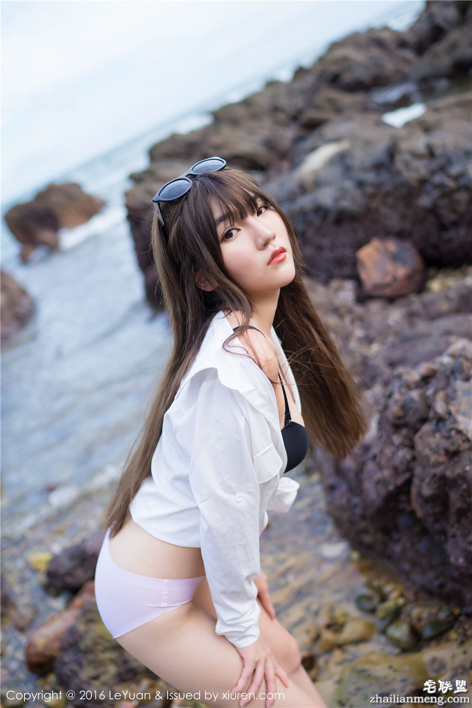 [星乐园] 时尚甜<a href=https://www.zhailm.com/e/tags/?tagname=%E7%BE%8E%E5%A5%B3 target=_blank class=infotextkey>美女</a>孩冷不丁海边<a href=https://www.zhailm.com/e/tags/?tagname=%E6%80%A7%E6%84%9F target=_blank class=infotextkey>性感</a>内衣摄影<a href=https://www.zhailm.com/e/tags/?tagname=%E5%86%99%E7%9C%9F target=_blank class=infotextkey>写真</a> Vol.012第1张