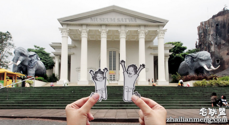 另类旅行照，带着漫画去旅行！