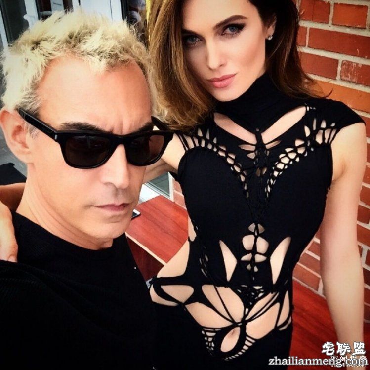 只靠一把剪刀，他就晋升为了世界顶级设计师！