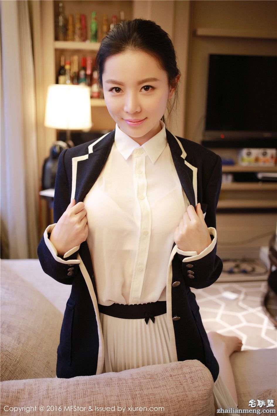 [模范学院] 可爱美乳嫩模慕羽茜酒店写真照 Vol.076第5张