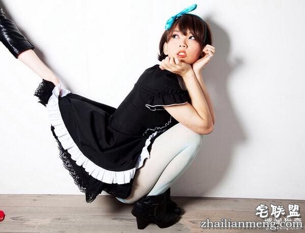 5位「美到女生会恨」的男扮女装「卸妆后超帅」网路红人。#5连男粉丝都忍不住下跪求婚!