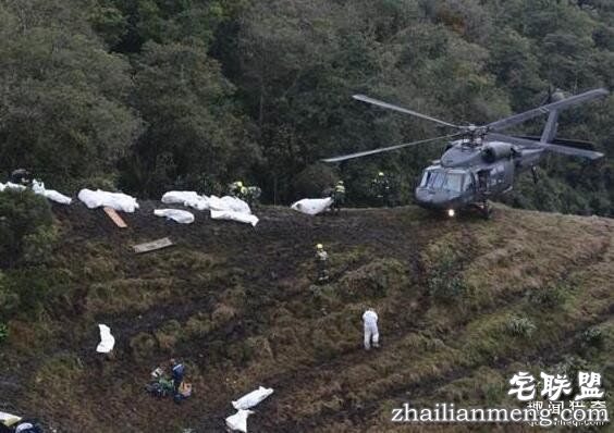 足球队飞机没油又机械故障?路过客机听见坠机真相