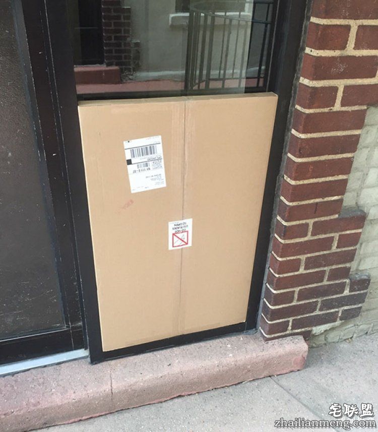 外国小哥这样送快递，看完也是醉了！