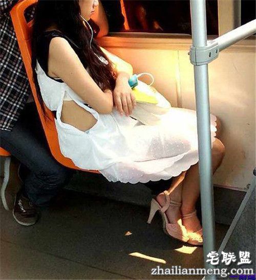 看我演的逼真不?