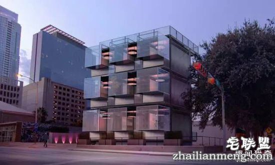 这个在垃圾车里住了一年的教授,做了个移动房子