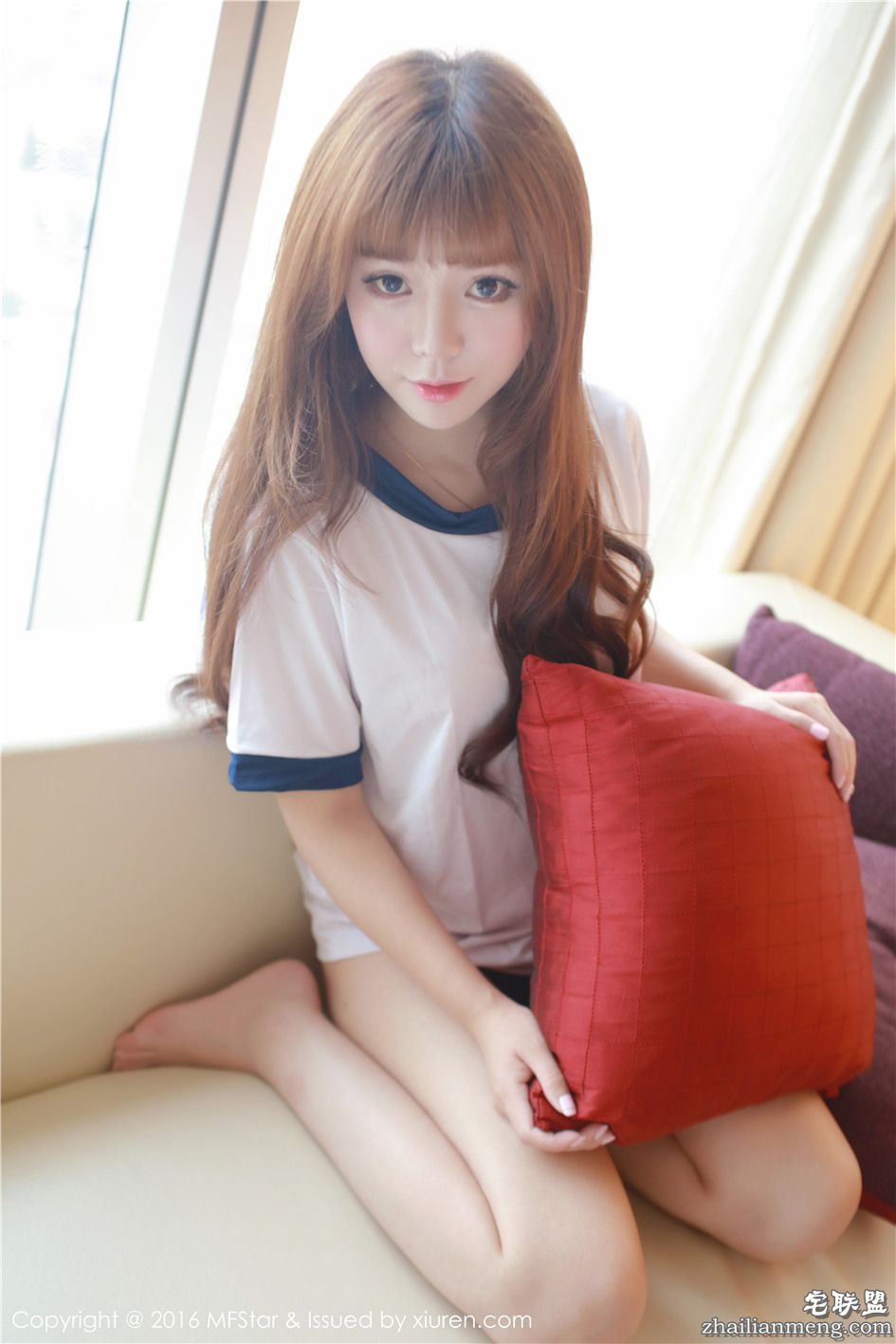 [模范学院] 卡哇伊少女粉芭比VV诱人美臀私房照 Vol.079第6张