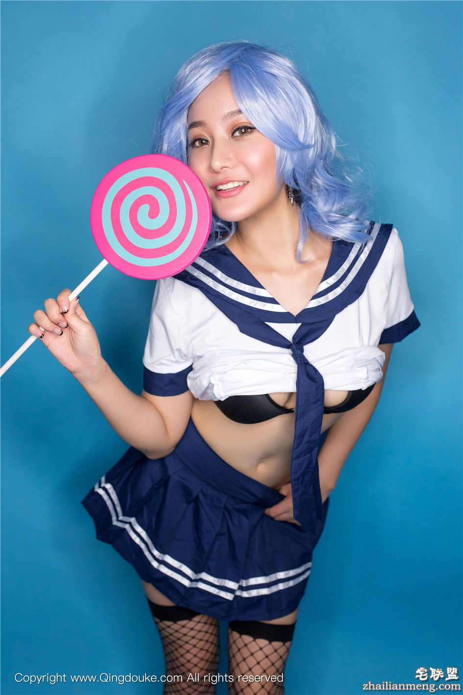 [青豆客] 90后短发美女吴雨婵网袜私房写真 Vol.001第7张