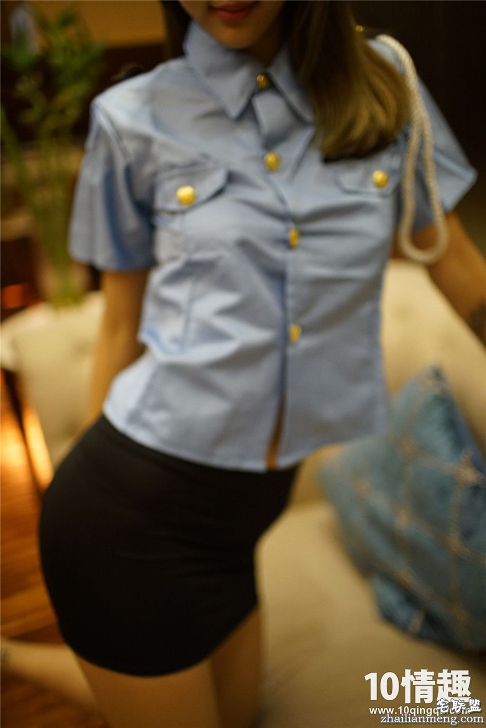 [ROSI写真] 女警察制服诱惑图片第7张
