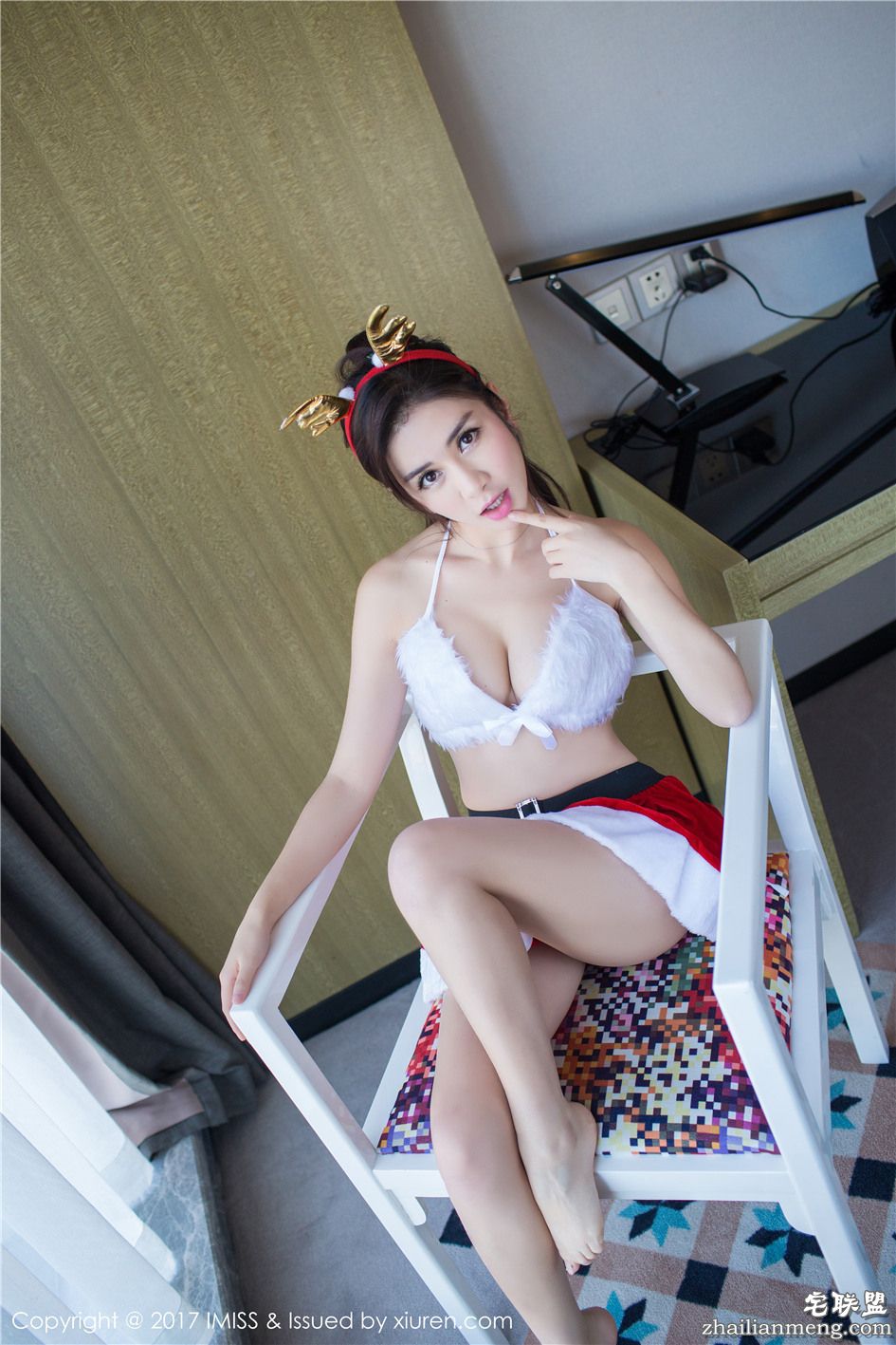 [爱蜜社] 高清大胸内衣<a href=https://www.zhailm.com/e/tags/?tagname=%E6%A8%A1%E7%89%B9 target=_blank class=infotextkey>模特</a>李李七七喜喜肉<a href=https://www.zhailm.com/e/tags/?tagname=%E4%B8%9D%E8%A2%9C target=_blank class=infotextkey>丝袜</a><a href=https://www.zhailm.com/e/tags/?tagname=%E8%AF%B1%E6%83%91 target=_blank class=infotextkey>诱惑</a> Vol.146第1张