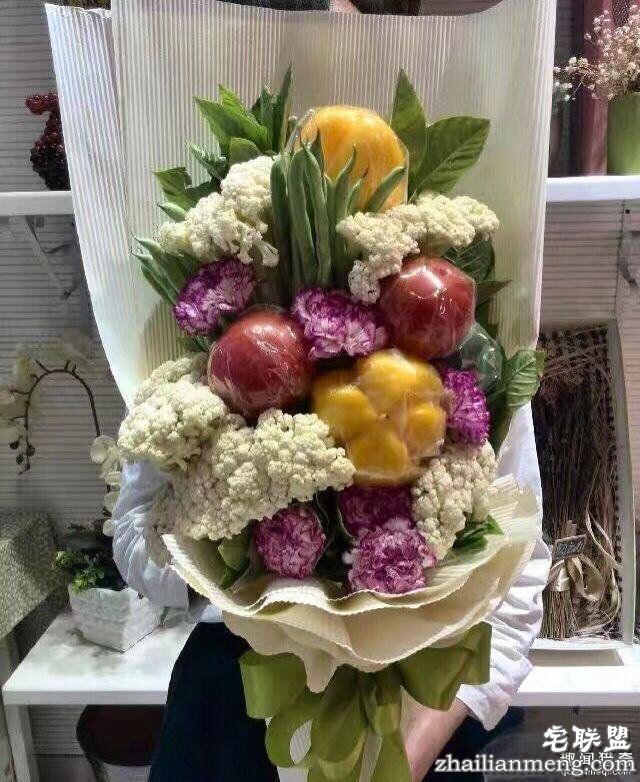 情人节送什么？看看这些创意花束