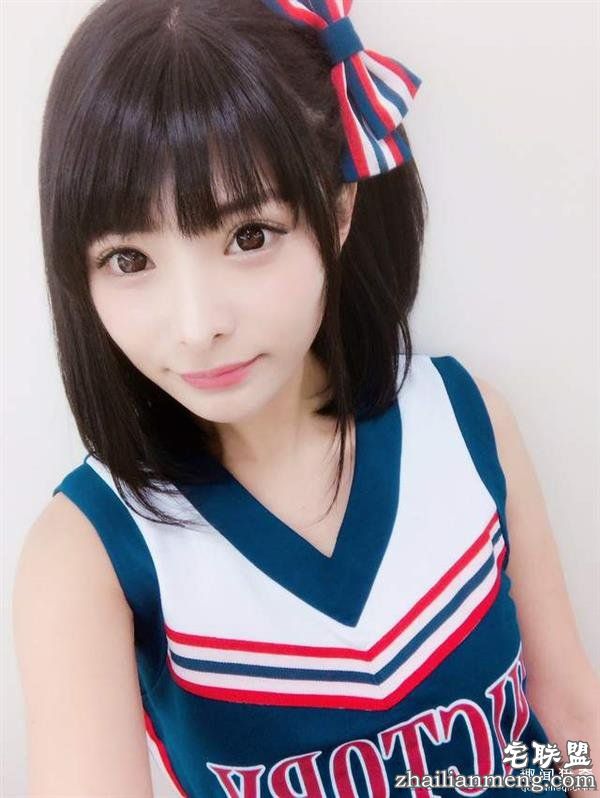 日本最美双胞胎自曝整容：为保持长相同步每次都一起