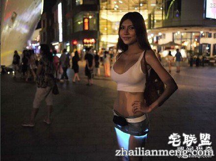 妈妈再也不担心我走夜路了