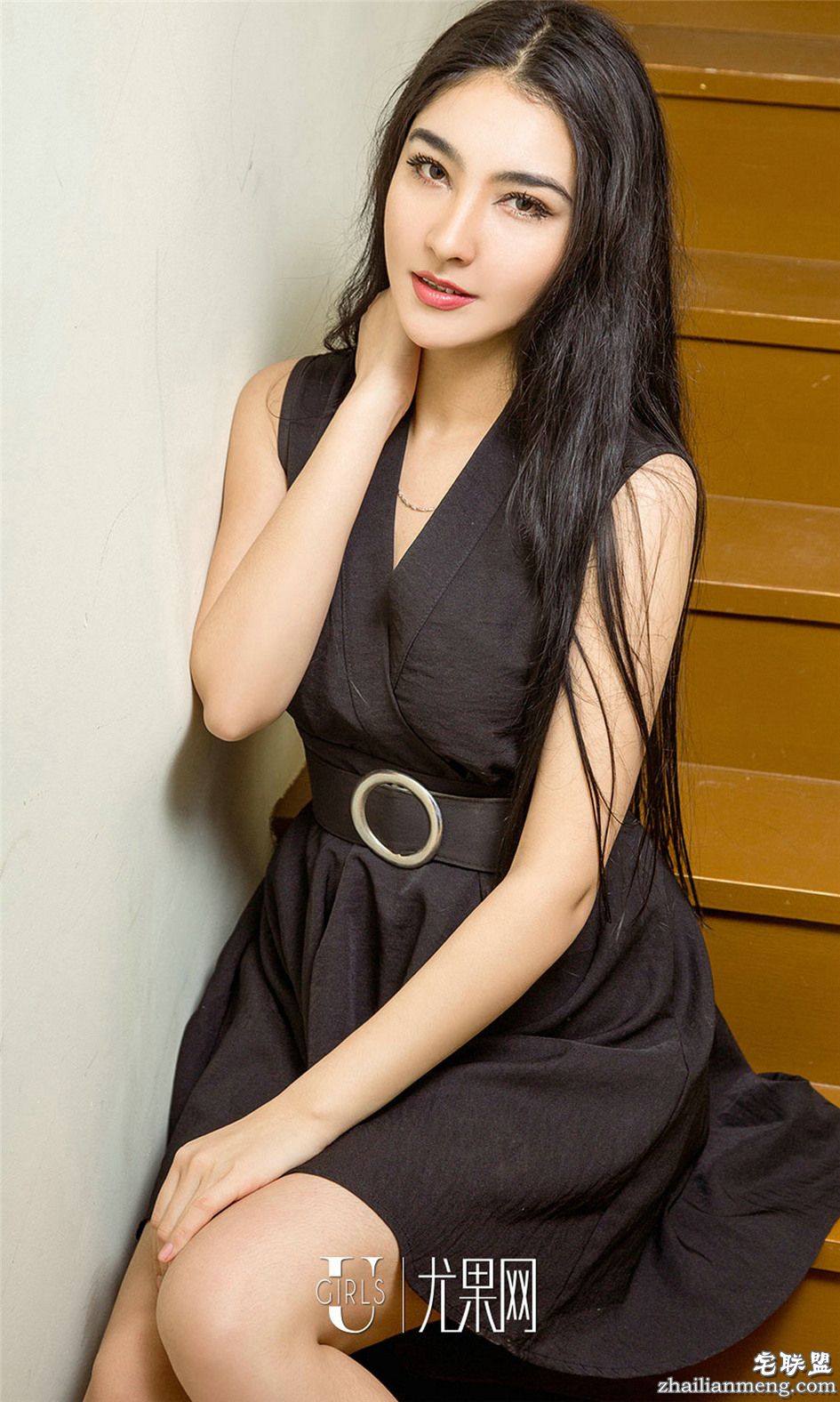 [尤果网] <a href=https://www.zhailm.com/e/tags/?tagname=%E6%B8%85%E7%BA%AF target=_blank class=infotextkey>清纯</a>长裙<a href=https://www.zhailm.com/e/tags/?tagname=%E7%BE%8E%E5%A5%B3 target=_blank class=infotextkey>美女</a>加依娜古丽清秀<a href=https://www.zhailm.com/e/tags/?tagname=%E5%86%99%E7%9C%9F target=_blank class=infotextkey>写真</a> 第661期第1张