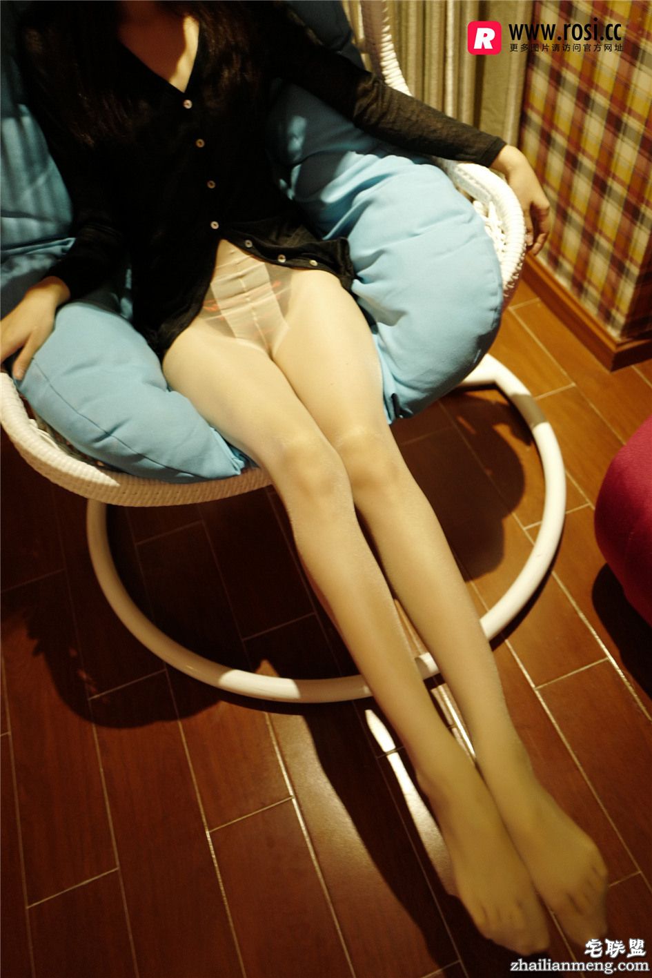 [ROSI] 超薄肉丝长腿大图 NO.1946第2张
