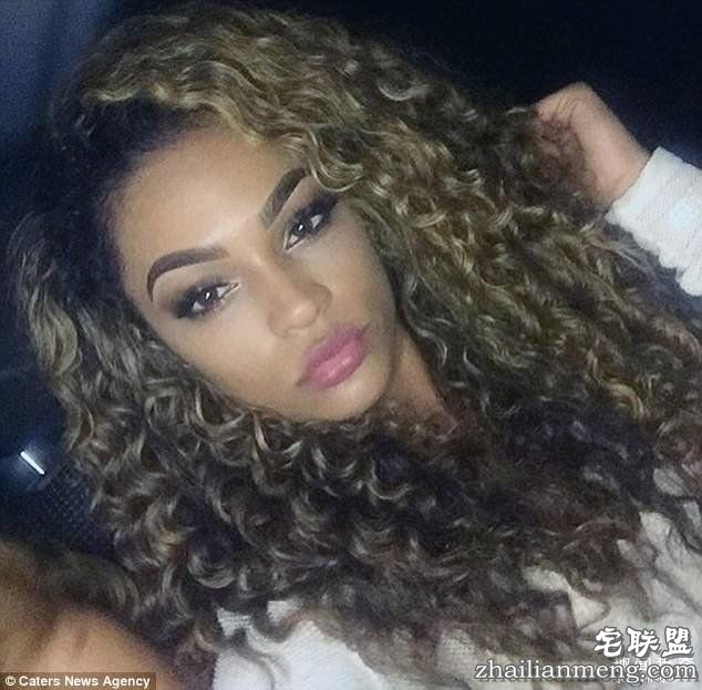 她说自己「因为长得太正」所以没男友，确实真的很漂亮!