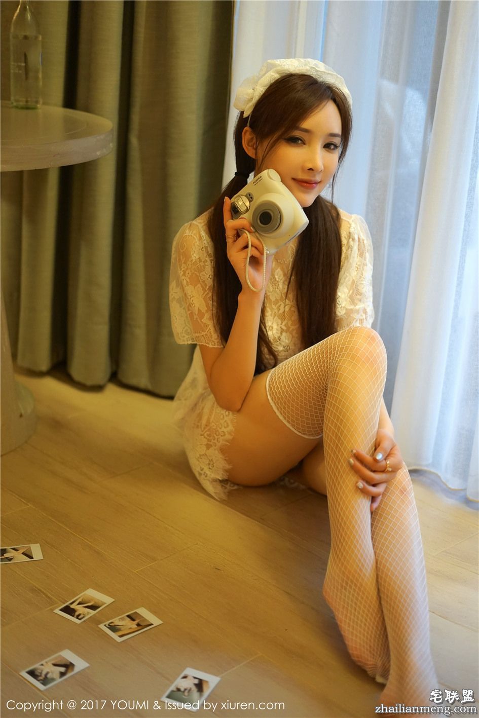 [尤蜜荟] 蕾丝美女性感女仆土肥圆矮挫穷丁字裤美臀写真 Vol.052第4张