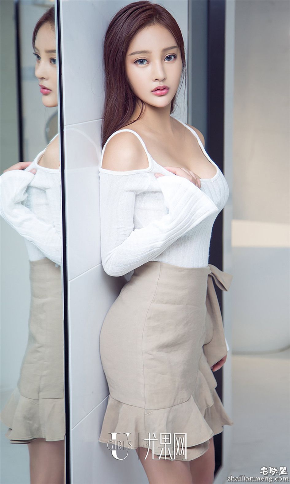 [尤果网] 有气质的女人刘曦莹酒店销魂写真 第759期第7张