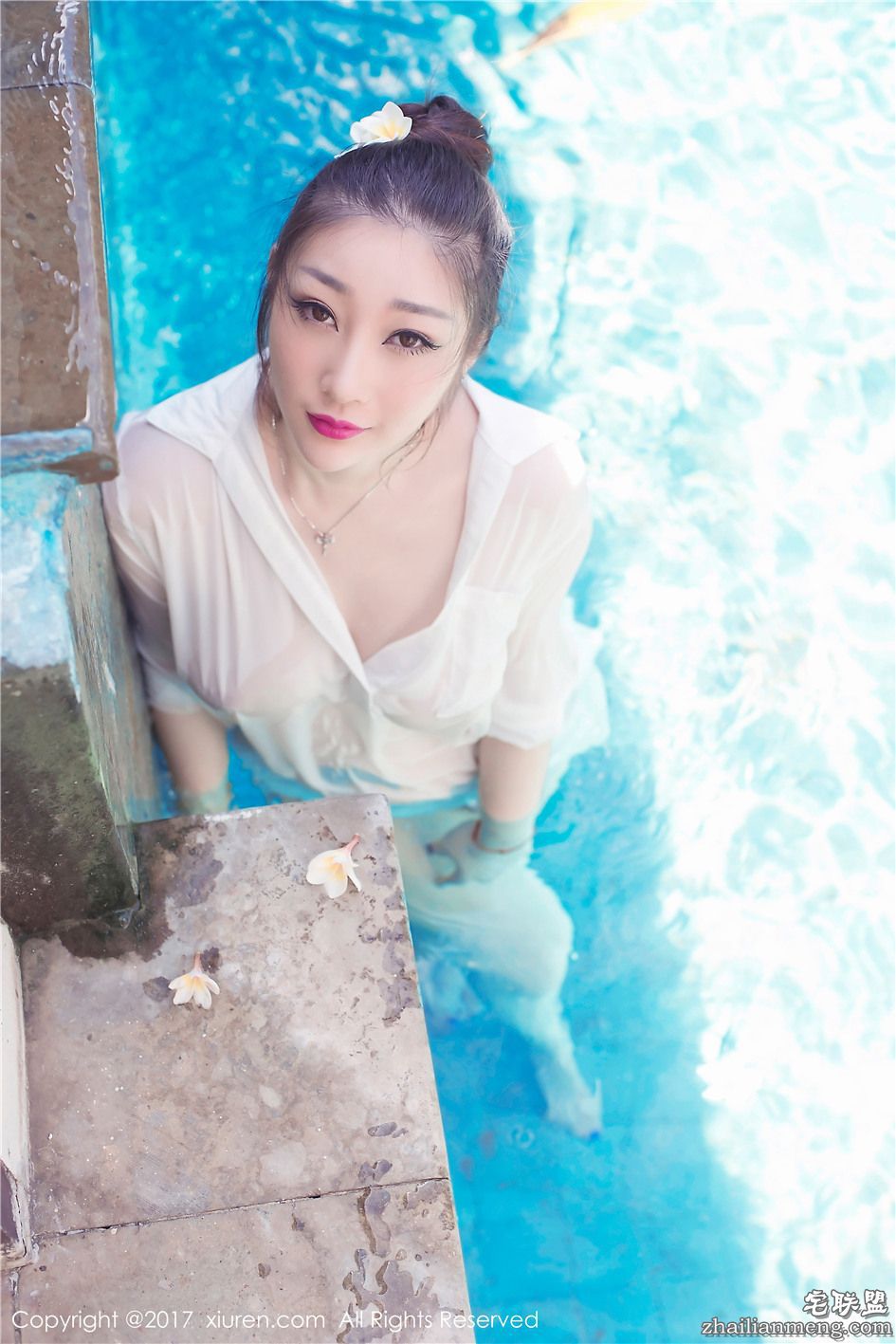 [秀人网] 超性感的巨乳美女妲己_Toxic泡泡浴人体写真 第715期第6张