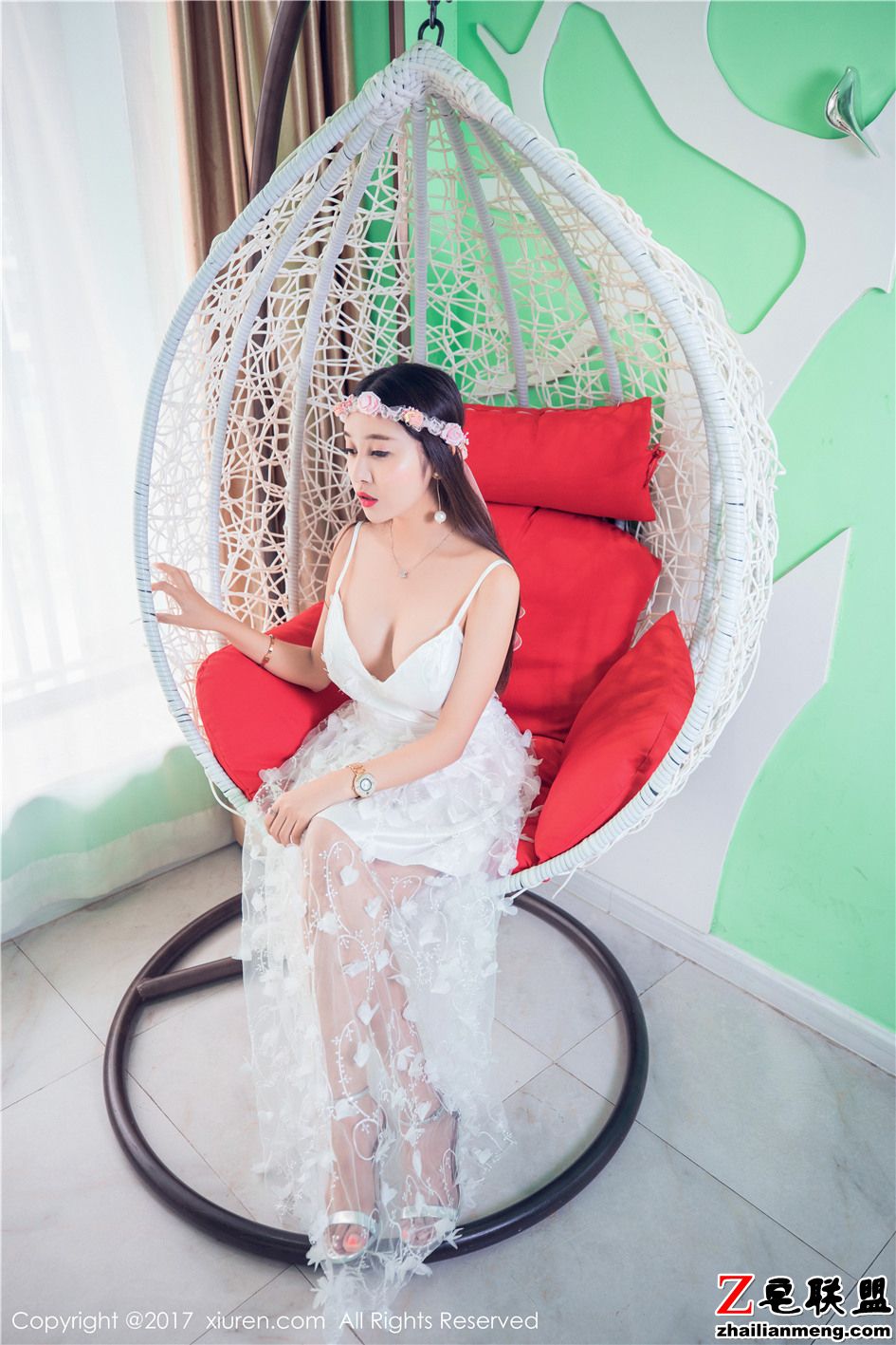 [秀人网] 性感婚纱美女李梓熙大胆西西人人体魅惑图片 第732期第2张