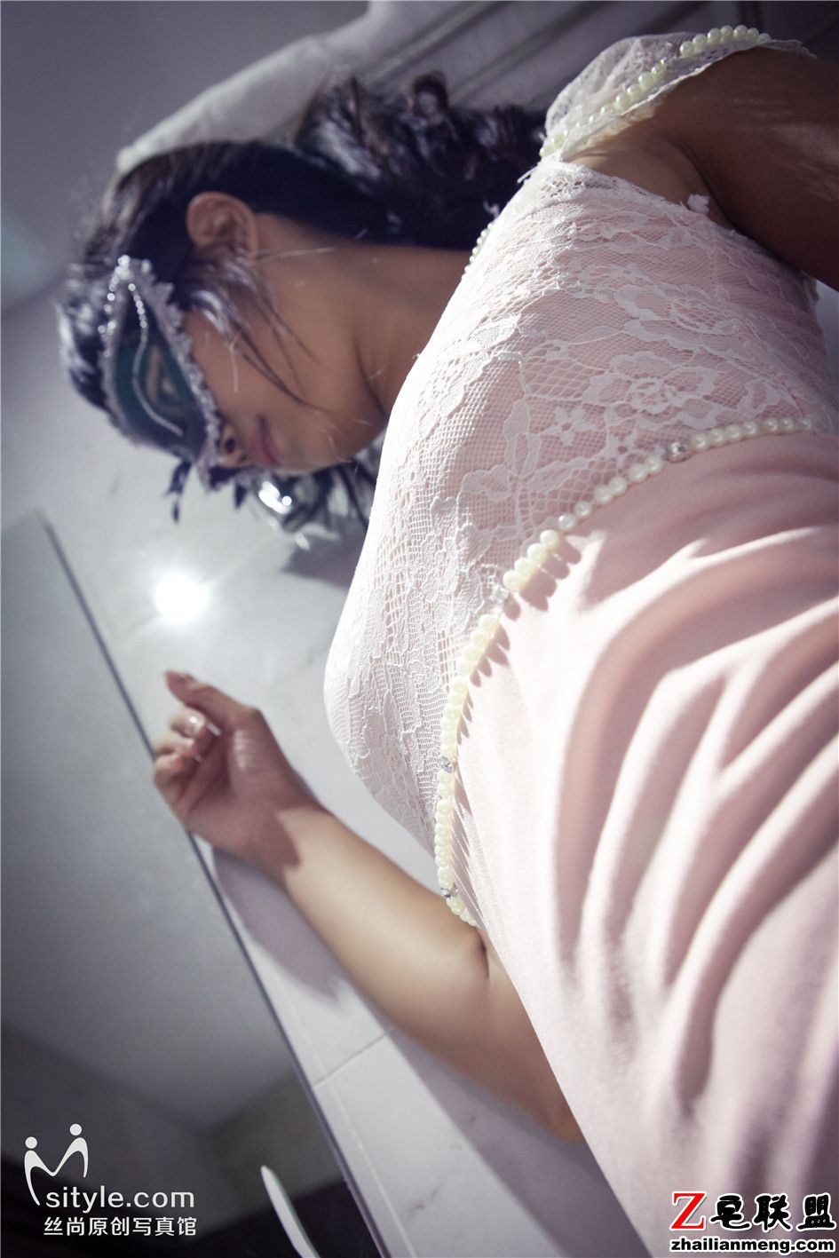 [丝尚写真] 丝袜模特浴室摄影写真 NO.144第5张