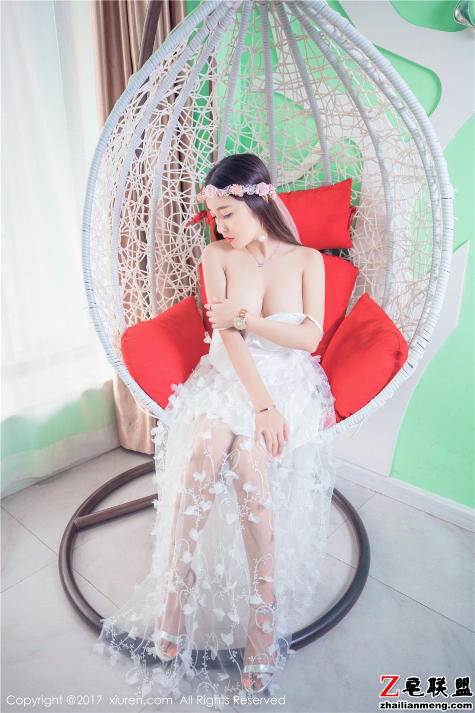 [秀人网] 性感婚纱美女李梓熙大胆西西人人体魅惑图片 第732期第6张