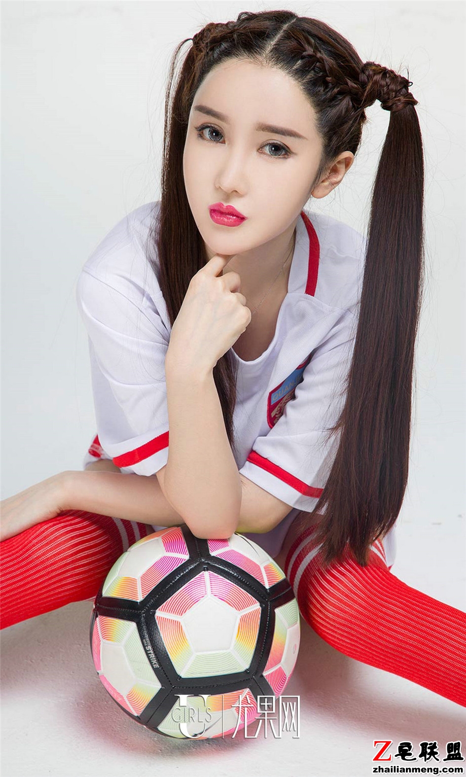 [尤果网] 足球宝贝夏美<a href=https://www.zhailm.com/e/tags/?tagname=%E5%86%99%E7%9C%9F target=_blank class=infotextkey>写真</a>高清图片 第800期第1张