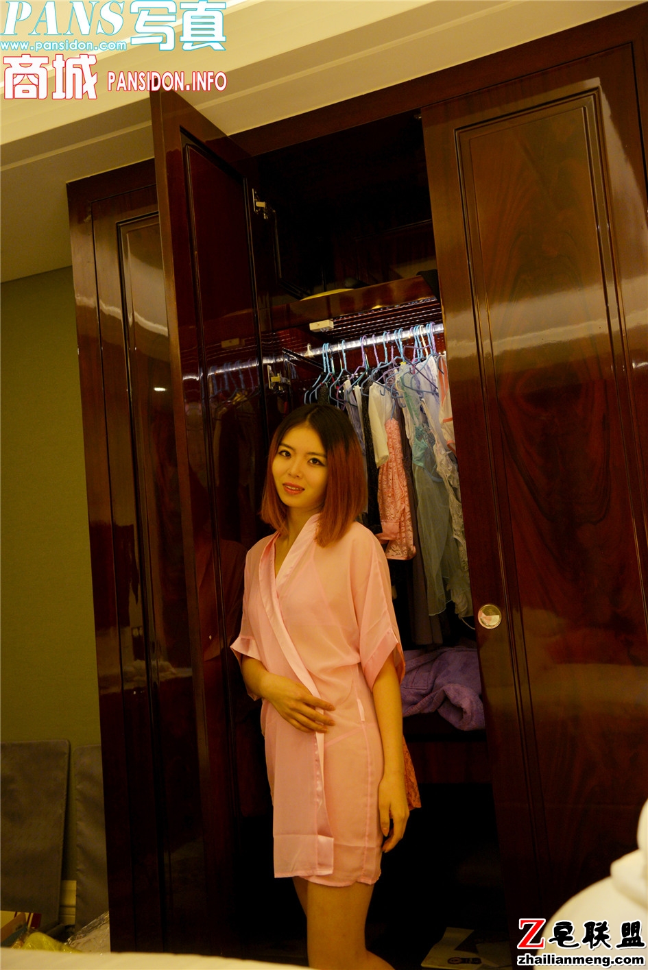 [PANS] 粉色透明睡衣美女兰心写真 第774期第2张