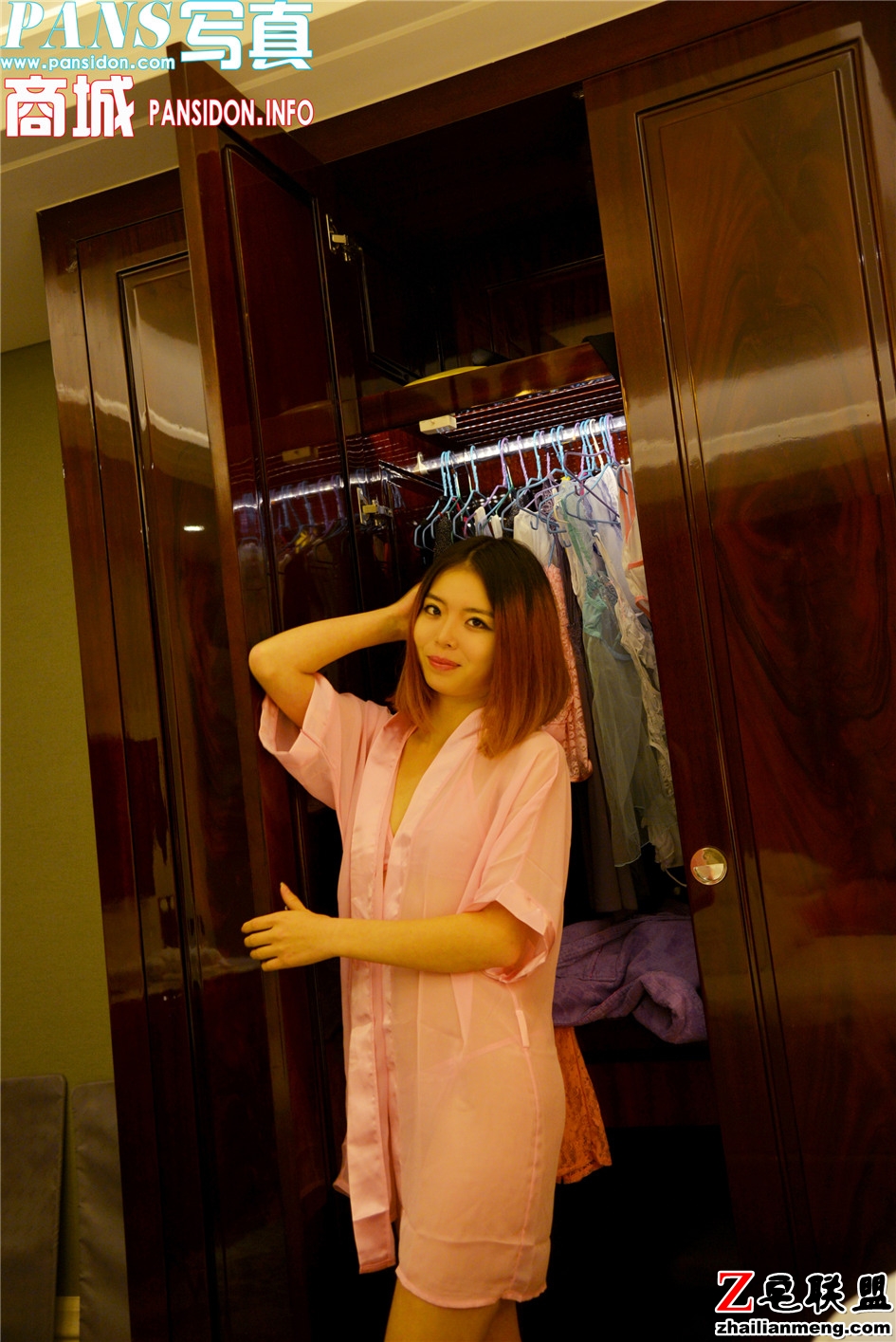 [PANS] 粉色透明睡衣美女兰心写真 第774期第3张