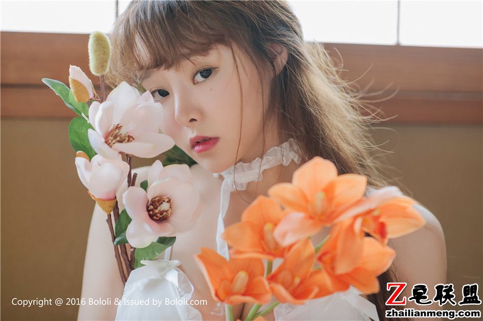 [波萝社] 大胸美女柳侑绮穿婚纱个性写真 VOL.169第2张