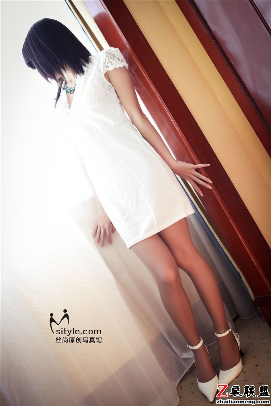 [丝尚<a href=https://www.zhailm.com/e/tags/?tagname=%E5%86%99%E7%9C%9F target=_blank class=infotextkey>写真</a>] <a href=https://www.zhailm.com/e/tags/?tagname=%E4%B8%9D%E8%A2%9C target=_blank class=infotextkey>丝袜</a>少妇<a href=https://www.zhailm.com/e/tags/?tagname=%E7%BE%8E%E8%85%BF target=_blank class=infotextkey>美腿</a>高跟图片 NO.166第1张