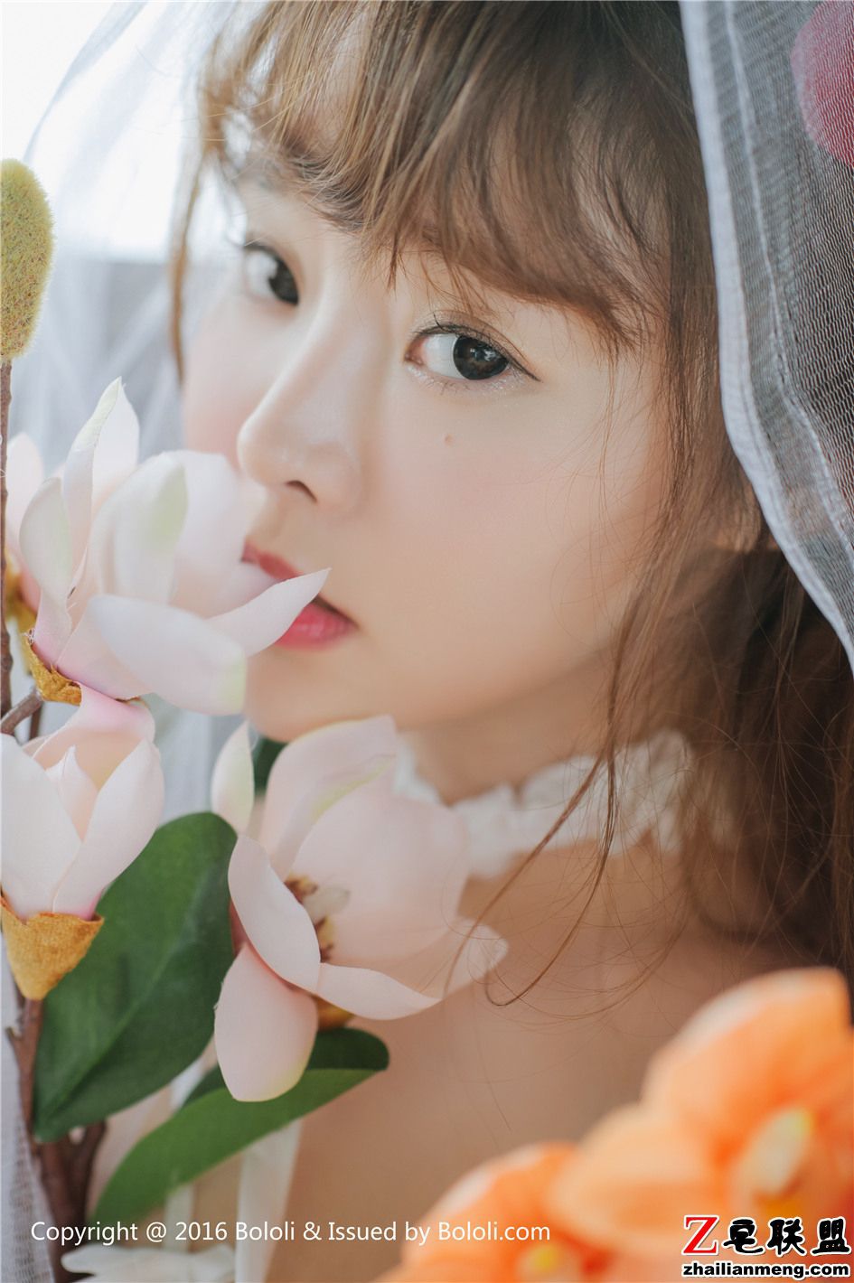 [波萝社] 大胸美女柳侑绮穿婚纱个性写真 VOL.169第6张