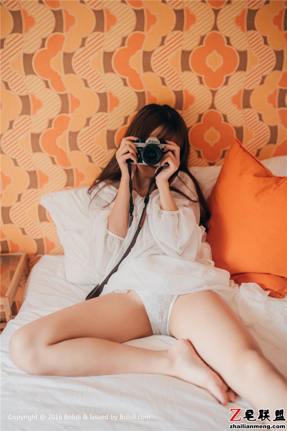 [波萝社] 晒纹身的j奶爆乳妹儿夏美酱魅惑写真 VOL.178第2张