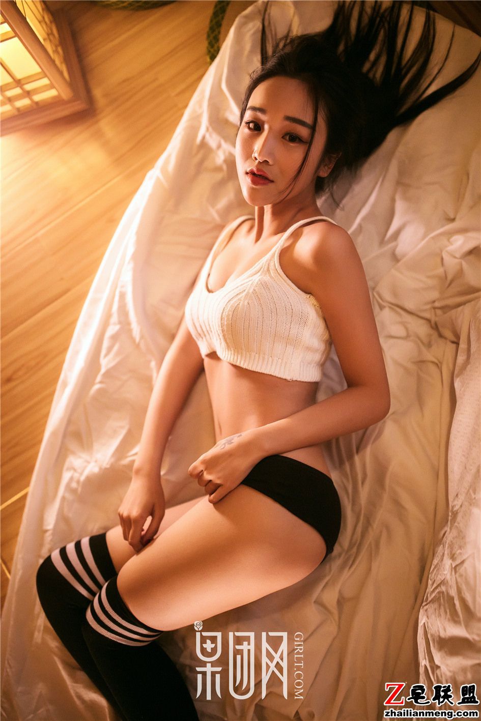 [Girlt果团网] 痴情少女闺房戀戀美女<a href=https://www.zhailm.com/e/tags/?tagname=%E5%86%99%E7%9C%9F%E5%9B%BE%E7%89%87 target=_blank class=infotextkey>写真图片</a> No.067第2张