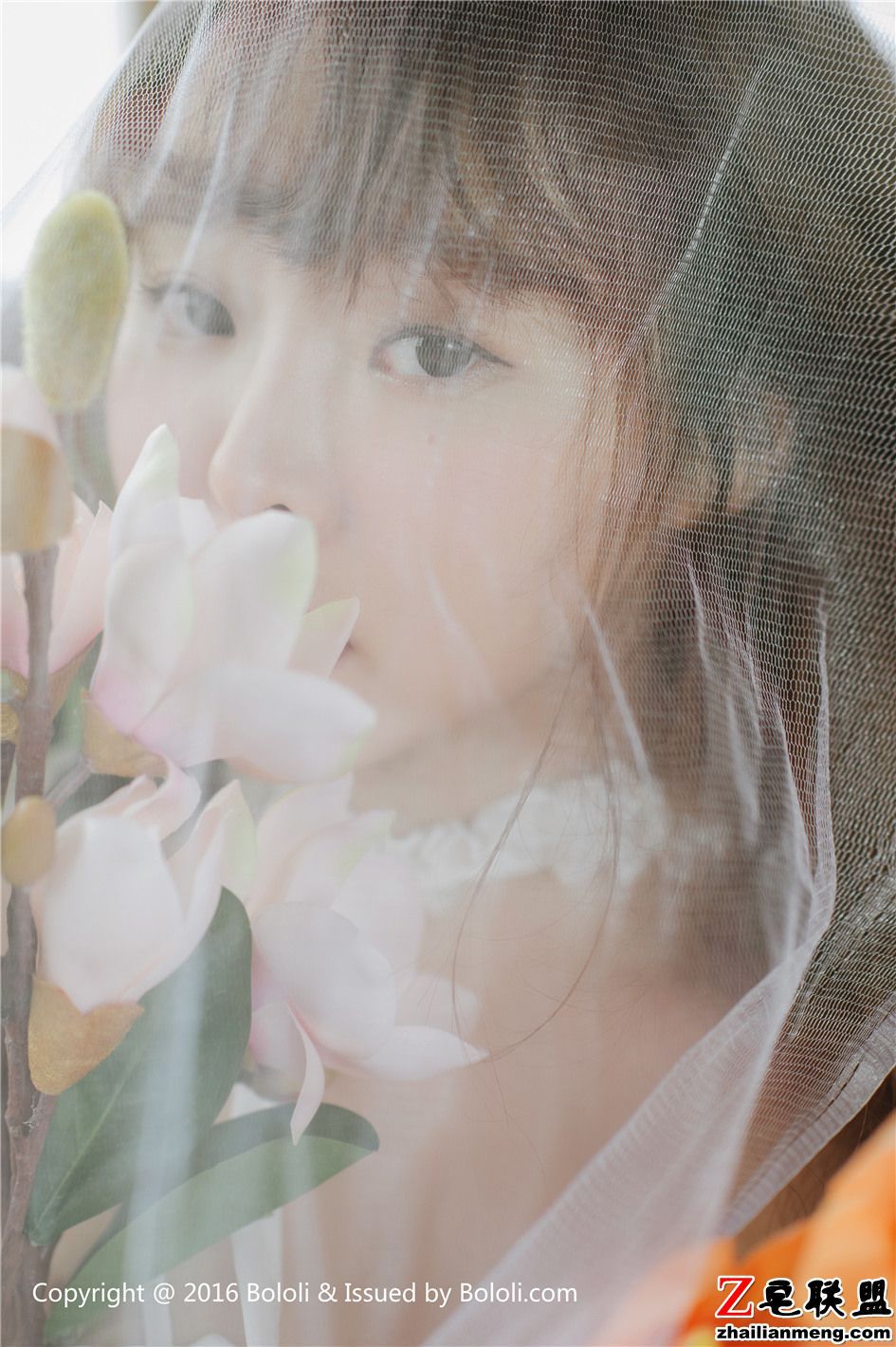 [波萝社] 大胸美女柳侑绮穿婚纱个性写真 VOL.169第7张