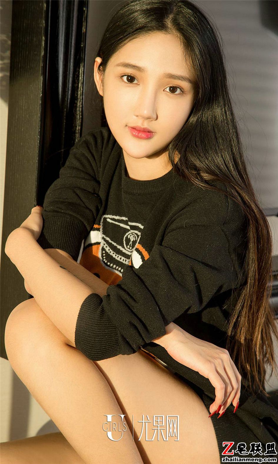 [尤果网] 花臂纹身美女唐璐惊艳写真图片 第843期第7张