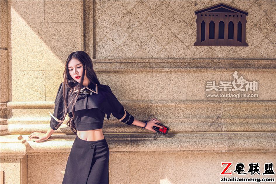 [头条女神] 丝袜美女爱丽莎享受spa图片 第426期第8张