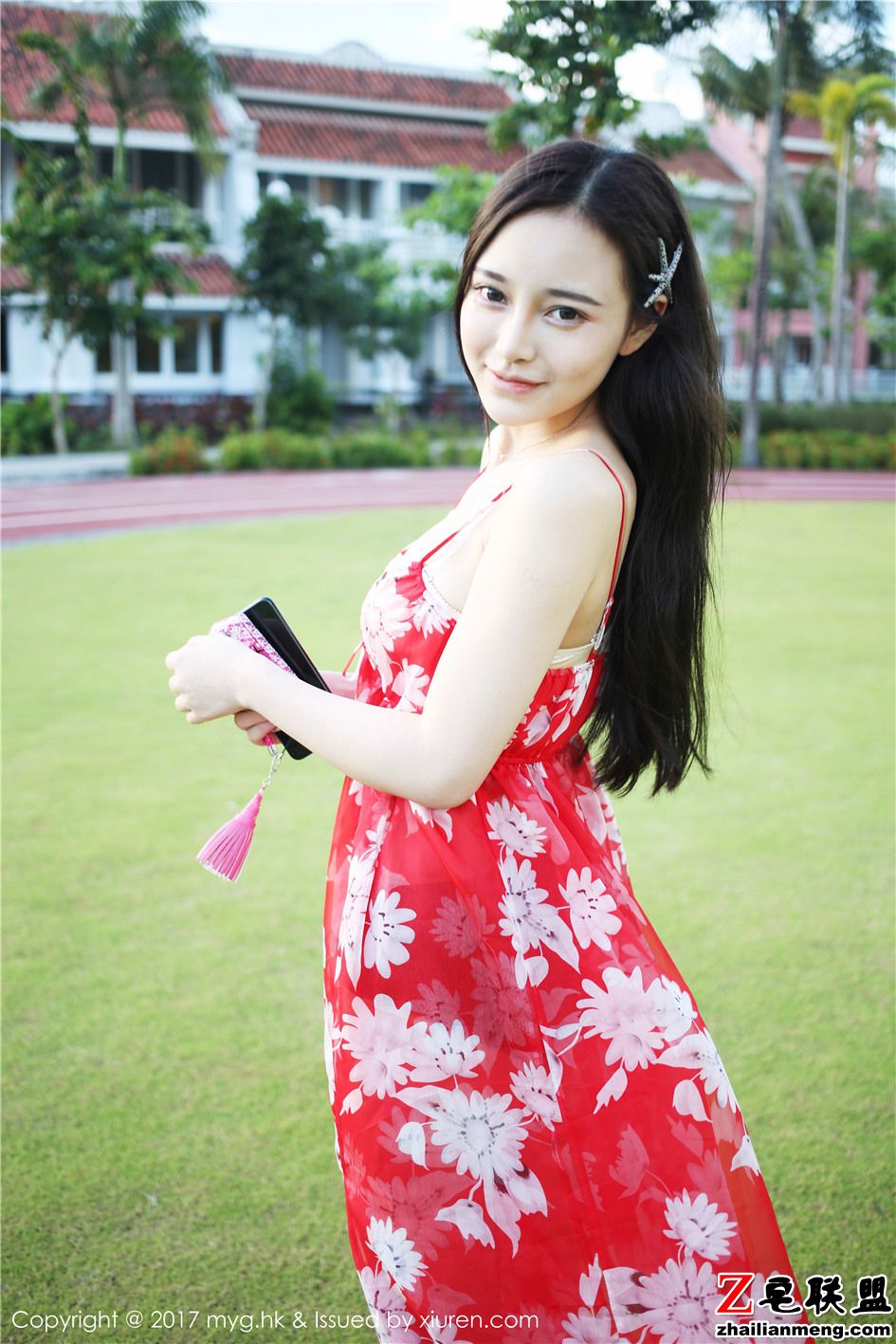 [美媛馆] 吊带抹胸长裙<a href=https://www.zhailm.com/e/tags/?tagname=%E7%BE%8E%E5%A5%B3 target=_blank class=infotextkey>美女</a>唐琪儿il外景高清摄影图 Vol.295第1张