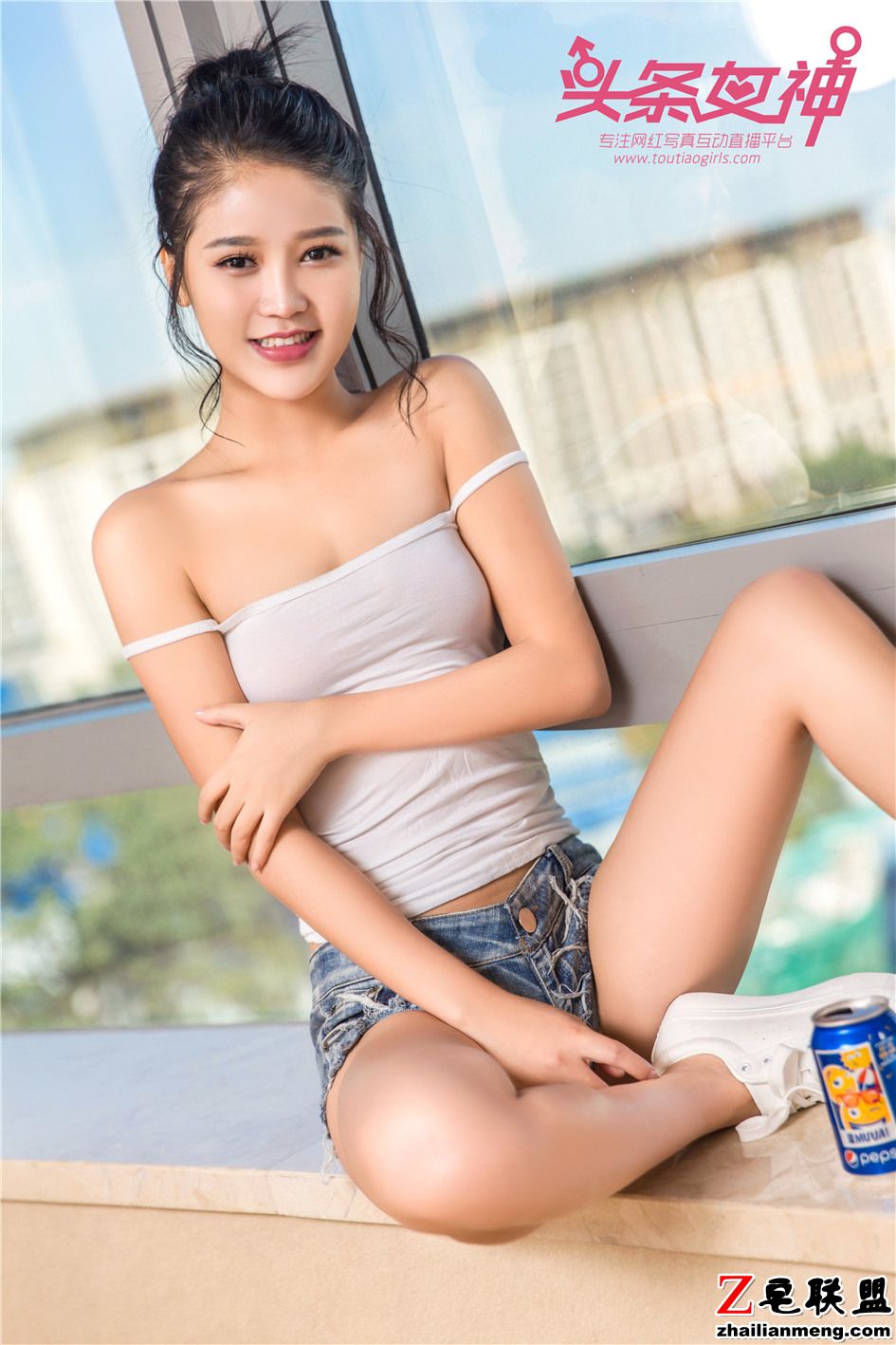 [头条<a href=https://www.zhailm.com/e/tags/?tagname=%E5%A5%B3%E7%A5%9E target=_blank class=infotextkey>女神</a>] 粉红的<a href=https://www.zhailm.com/e/tags/?tagname=%E5%B0%91%E5%A5%B3 target=_blank class=infotextkey>少女</a>Yilia<a href=https://www.zhailm.com/e/tags/?tagname=%E7%A7%81%E6%88%BF target=_blank class=infotextkey>私房</a>照 第442期第1张