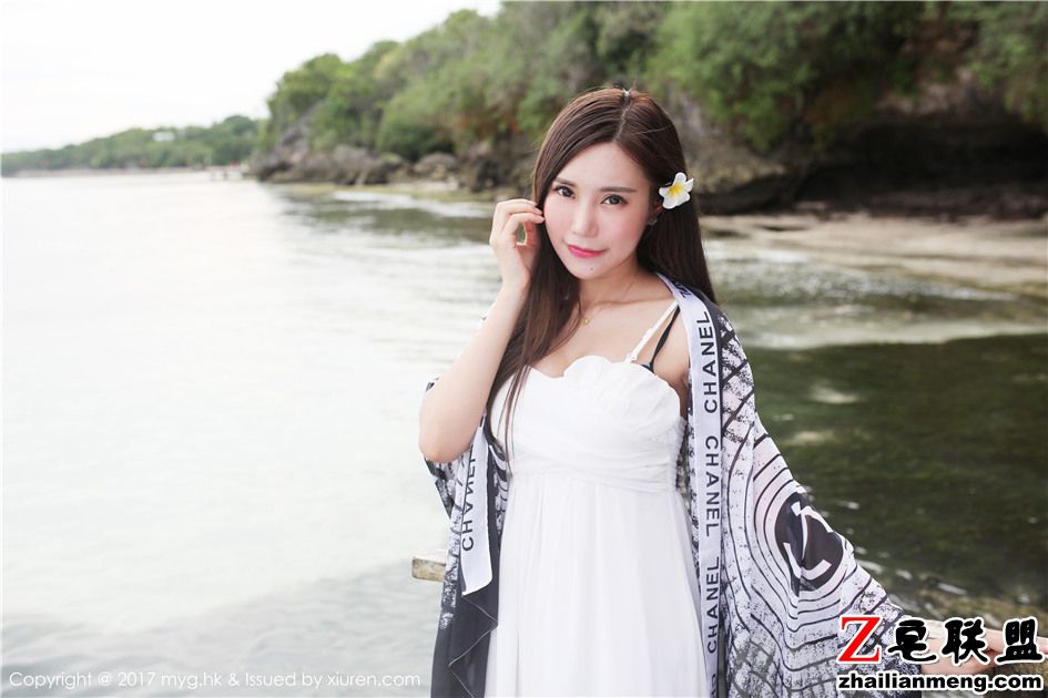 [美媛馆] 身材火辣的比基尼女郎绮里ula海边<a href=https://www.zhailm.com/e/tags/?tagname=%E5%86%99%E7%9C%9F target=_blank class=infotextkey>写真</a> Vol.297第1张