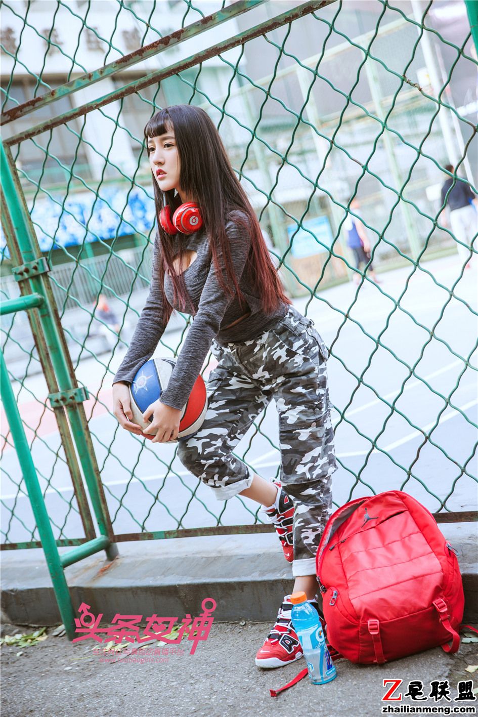 [头条女神] 街拍爆乳辣妹大晗高清套图 第449期第6张