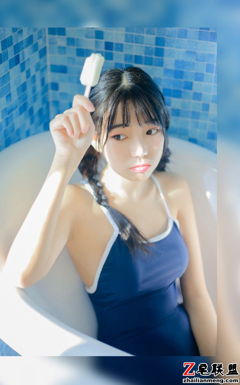 日系<a href=https://www.zhailm.com/e/tags/?tagname=%E7%BE%8E%E5%A5%B3 target=_blank class=infotextkey>美女</a>小萝莉双马尾吊带连体泳衣<a href=https://www.zhailm.com/e/tags/?tagname=%E5%86%99%E7%9C%9F target=_blank class=infotextkey>写真</a>