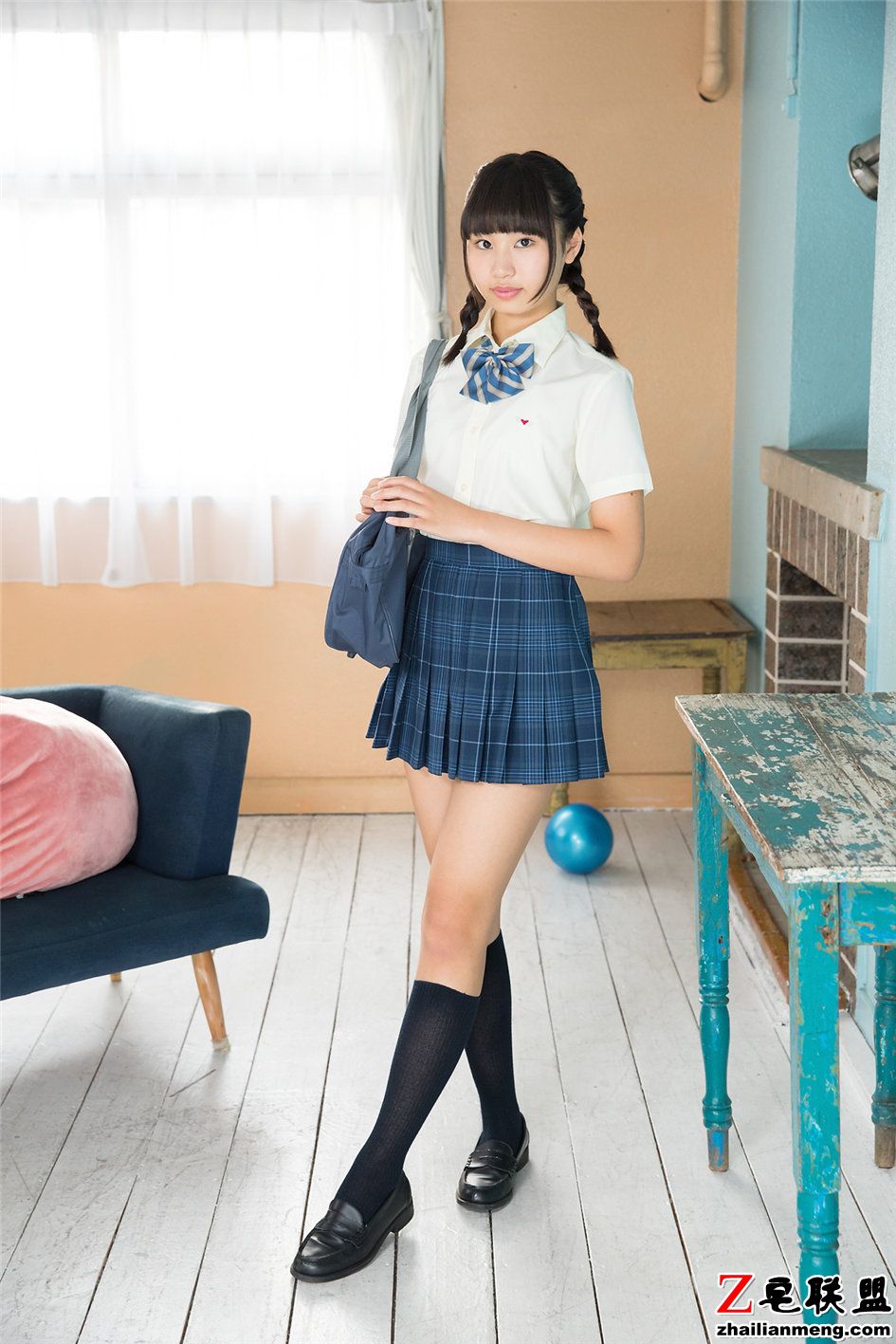 Minisuka.tv <a href=https://www.zhailm.com/e/tags/?tagname=%E6%97%A5%E6%9C%AC%E7%BE%8E%E5%A5%B3 target=_blank class=infotextkey>日本美女</a>宮丸くるみ校服内衣艺术<a href=https://www.zhailm.com/e/tags/?tagname=%E5%86%99%E7%9C%9F%E5%9B%BE%E7%89%87 target=_blank class=infotextkey>写真图片</a> NO.672第2张