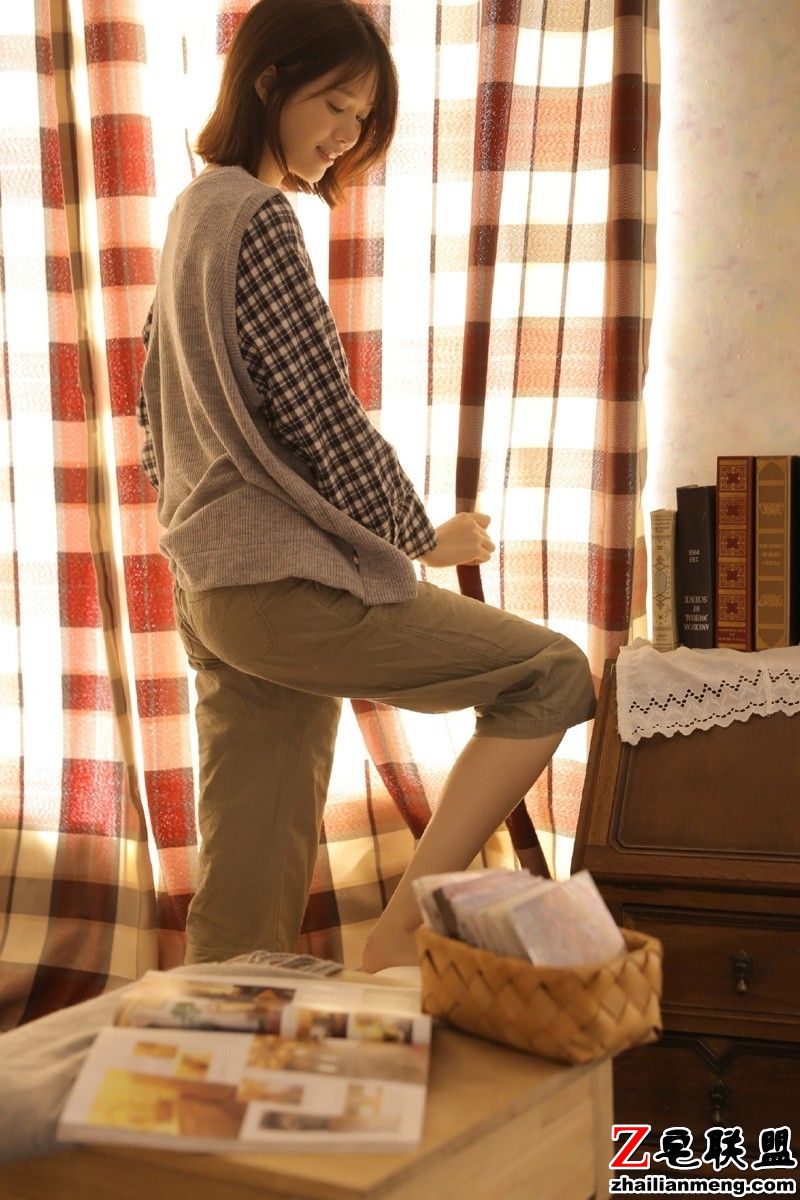 日系小清新美女大学生清新甜生私房照片