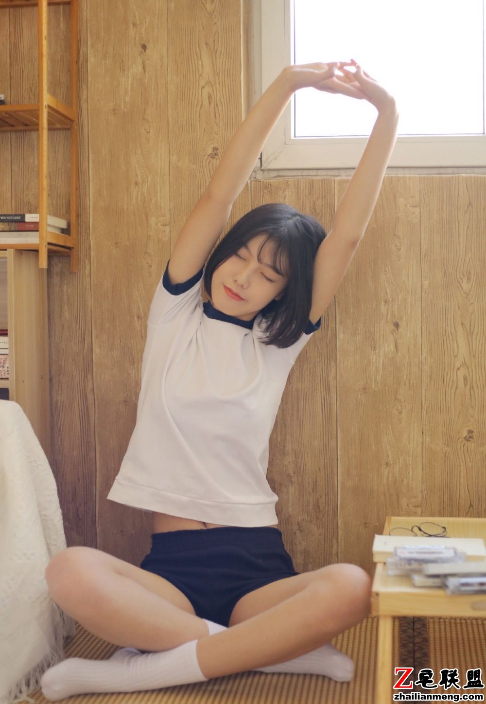 <a href=https://www.zhailm.com/e/tags/?tagname=%E6%97%A5%E6%9C%AC target=_blank class=infotextkey>日本</a>短发气质<a href=https://www.zhailm.com/e/tags/?tagname=%E7%BE%8E%E5%A5%B3 target=_blank class=infotextkey>美女</a>紧身运动服<a href=https://www.zhailm.com/e/tags/?tagname=%E6%80%A7%E6%84%9F target=_blank class=infotextkey>性感</a>妖娆<a href=https://www.zhailm.com/e/tags/?tagname=%E5%86%99%E7%9C%9F target=_blank class=infotextkey>写真</a>图片