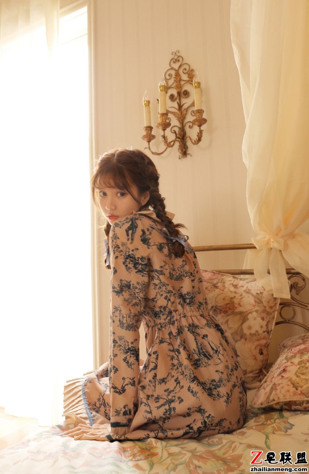 日本美女萝莉JK制服黑丝长腿性感诱人写真