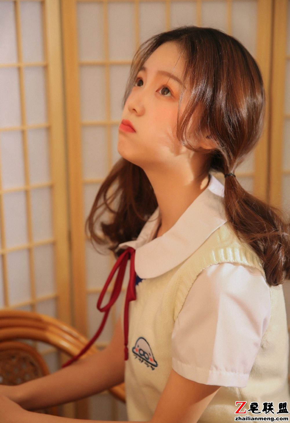 日本琉璃神社学生妹大胆性感私房唯美写真