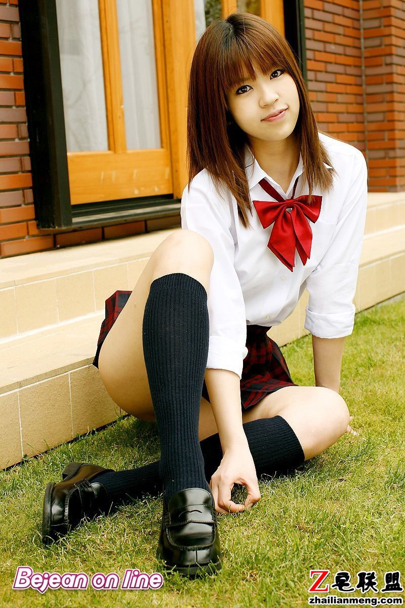 <a href=https://www.zhailm.com/e/tags/?tagname=%E6%97%A5%E6%9C%AC%E7%BE%8E%E5%A5%B3 target=_blank class=infotextkey>日本美女</a>坂口杏里个人学生妹制服写真集第2张