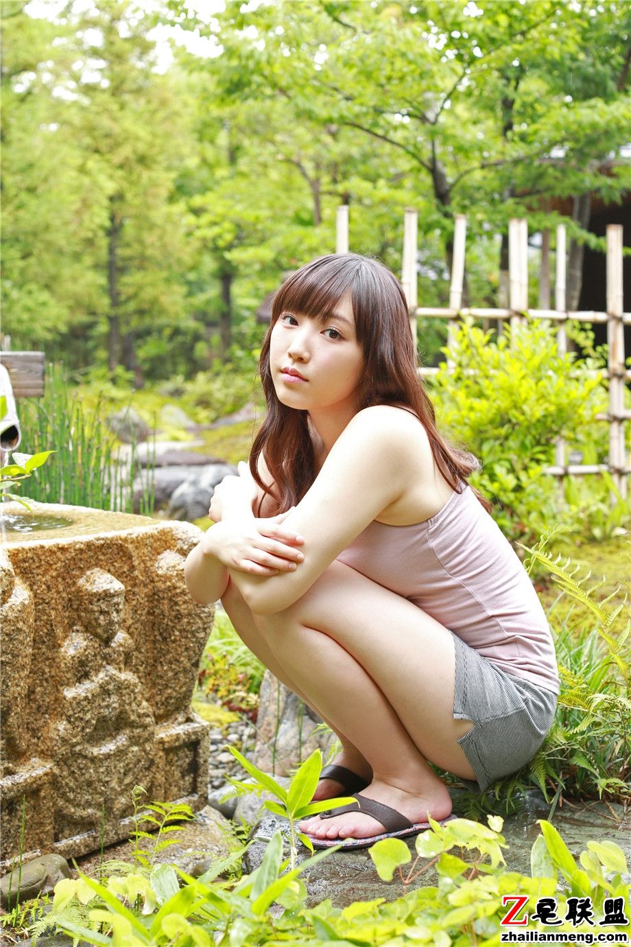 极品日本美女谱久村圣性感私房写真图片第9张