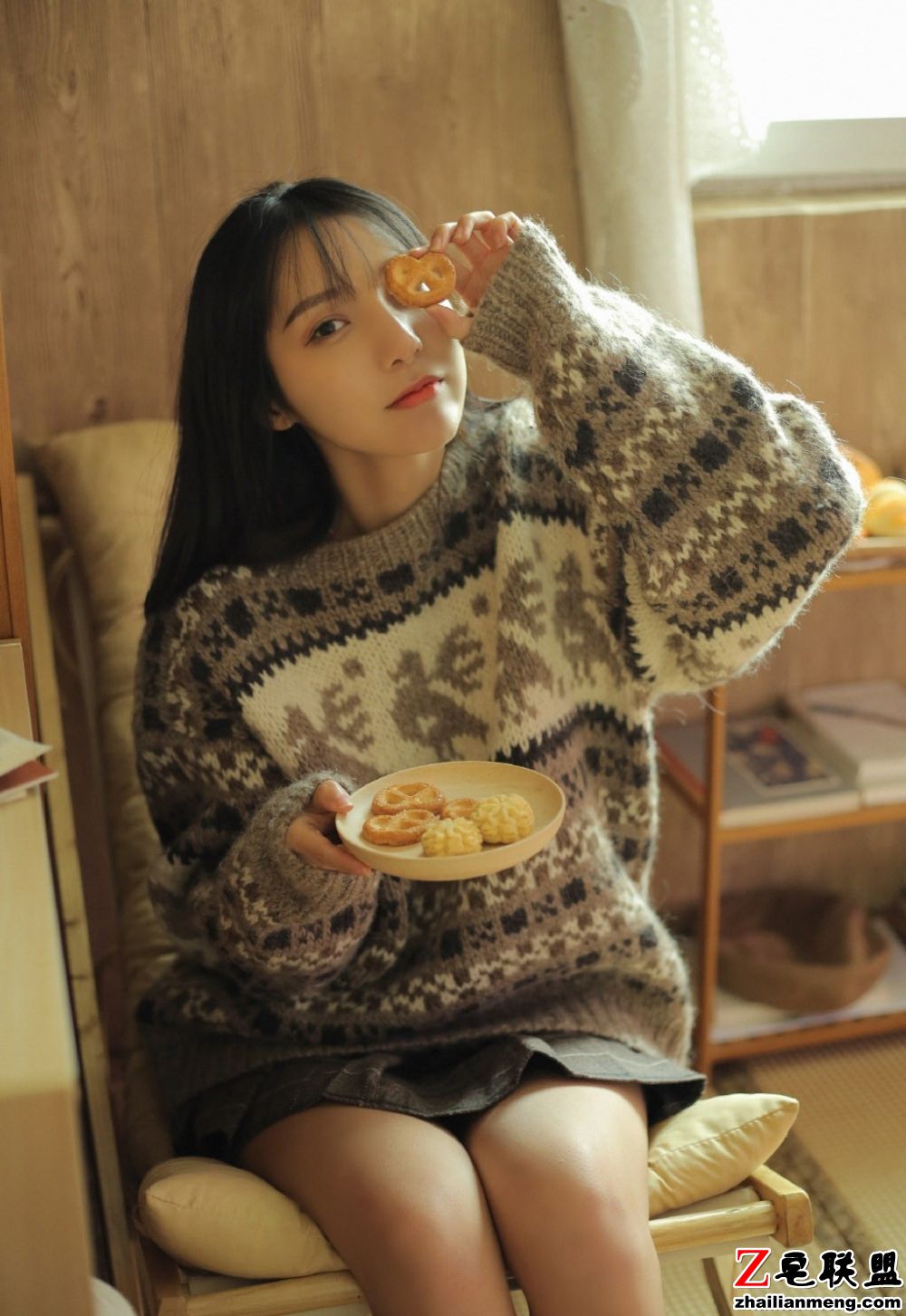 高颜值长腿日系少女毛衣短裙卧室小清新唯美写真