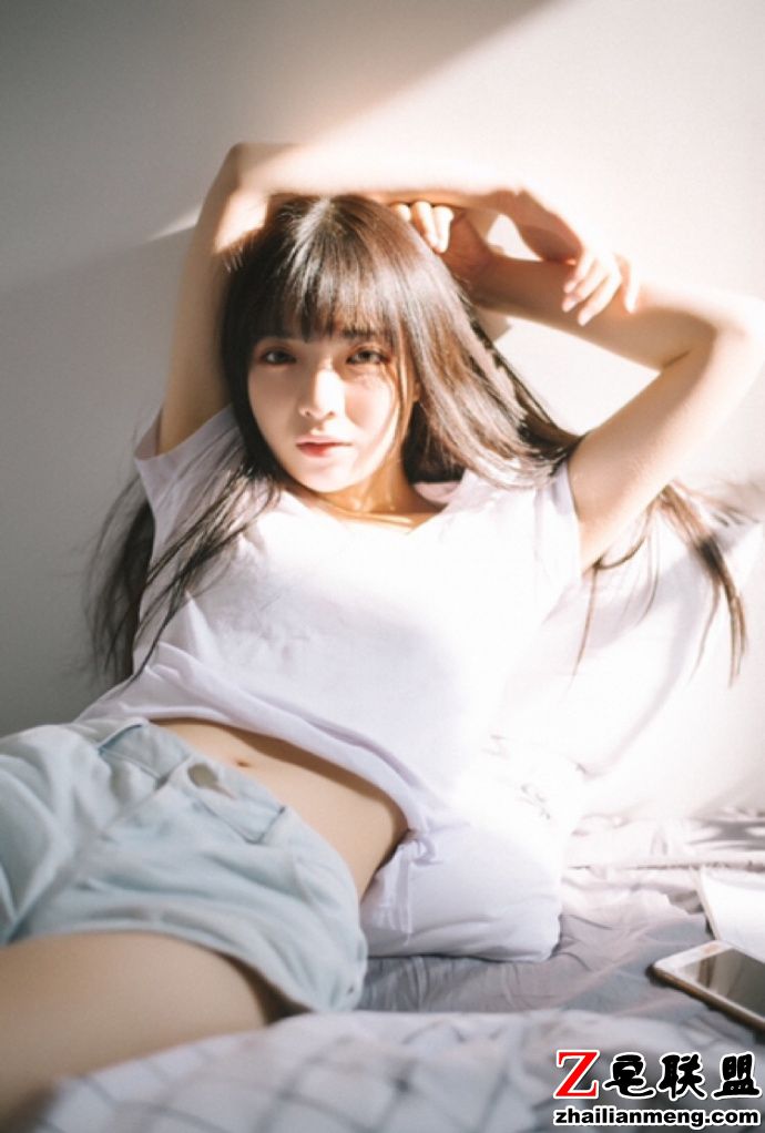 <a href=https://www.zhailm.com/e/tags/?tagname=%E6%97%A5%E6%9C%AC target=_blank class=infotextkey>日本</a><a href=https://www.zhailm.com/e/tags/?tagname=%E6%B8%85%E7%BA%AF target=_blank class=infotextkey>清纯</a><a href=https://www.zhailm.com/e/tags/?tagname=%E7%BE%8E%E5%A5%B3 target=_blank class=infotextkey>美女</a>白色T恤牛仔短裤小清新唯美<a href=https://www.zhailm.com/e/tags/?tagname=%E5%86%99%E7%9C%9F target=_blank class=infotextkey>写真</a>